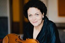 Stuttgarter Kammerorchester mit Tabea Zimmermann