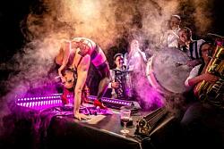 Hamburger Hafenvarieté - maritim - musikalisch - mitreißend