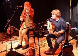 Irische und bretonische Folk-Musik mit „Quaresteam“ Jean-Pierre Rudolph / Jean-Paul Distel  