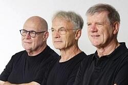 Cocktailabend mit der Band „Grautöne“ und dem Koffer-Team