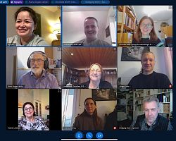 Das Foto zeigt einen Bildschirm während der digitalen Sitzung mit den Teilnehmerinnen und Teilnehmern 
