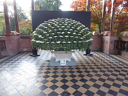 Das Bild zeigt den Ozukuri im Pavillon im Stadtpark