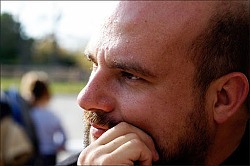 Portraitfoto von Matthias Hoffmann