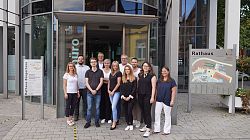 Team des Bürgerbüros der Stadt Lahr (von links): Ilse Grumer, Telefonzentrale, Max Ohnemus, Johannes Weber, Reinhard Krämer, Abteilungsleitung Bürgerservice, Elke Brendel, Teamleitung Bürgerbüro, Olga Sinner, Detlef Dericks, Adriana Miglietta, Jens Kiesele, Elke Albietz und Lucia Vogt, Leitung Ordnungsamt.