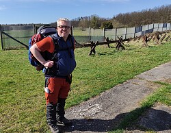 Marcus Dischinger beim Wandern an der ehemaligen innerdeutschen Grenze