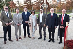 Gruppenbild mit den Ehrengästen