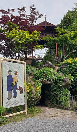 Ein Plakat mit Christian Wilhelm Jamm und seinem Gärtner Josef Bauer 