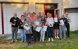 Gruppenbild in einem Garten