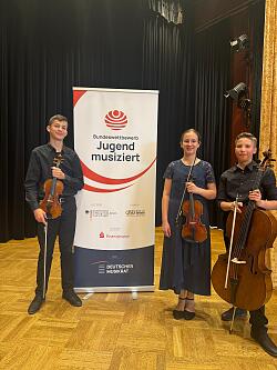 Gruppenbild mit von links: Michael, Judith und Daniel Becker 