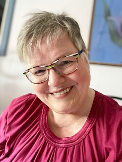 Portrait von Elke Schwörer