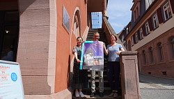 Kultursommer Sternschnuppen mit (von recht nach links) Martina Mundinger, Oberbürgermeister Markus Ibert, Vallerie Silberer