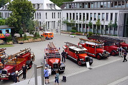 Ausstellung der Feuerwehr Oldtimer von Oben 