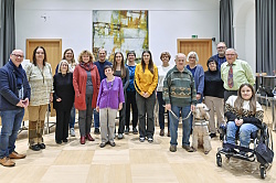 Gruppenfoto im Gemeinderatssaal der Stadt Lahr
