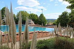 Schwimmerbecken Terrassenbad Lahr 