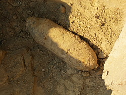 Fliegerbombe im Erdreich