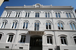 Außenansicht Haus zum Pflug