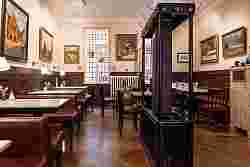 Café Süßes Löchle Gastraum