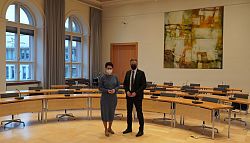 Marion Gentges und OB Markus Ibert im Gemeinderatssaal der Stadt Lahr