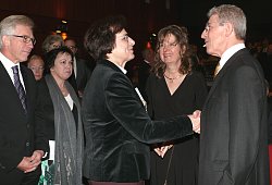 OB Dr. Müller begrüßt die Offenburger Oberbürgermeisterin Edith Schreiner beim Neujahrsempfang der Stadt Lahr