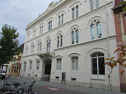 Außenansicht Haus zum Pflug