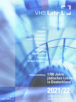 blaue Titelseite des Lahrer VHS-Programmheftes Herbst/Winter 2/2021