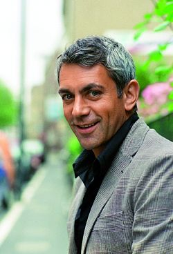 Portraitaufnahme des Buchautors Wladimir Kaminer