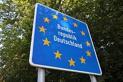 Grenzschild nach Deutschland
