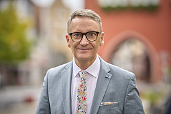 Portrait von Oberbürgermeister Markus Ibert