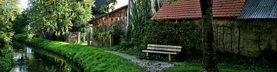Bank an der Schutter